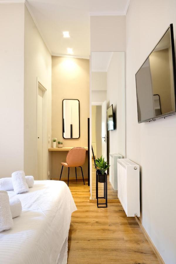 The Flirty Athens Apartment Ngoại thất bức ảnh